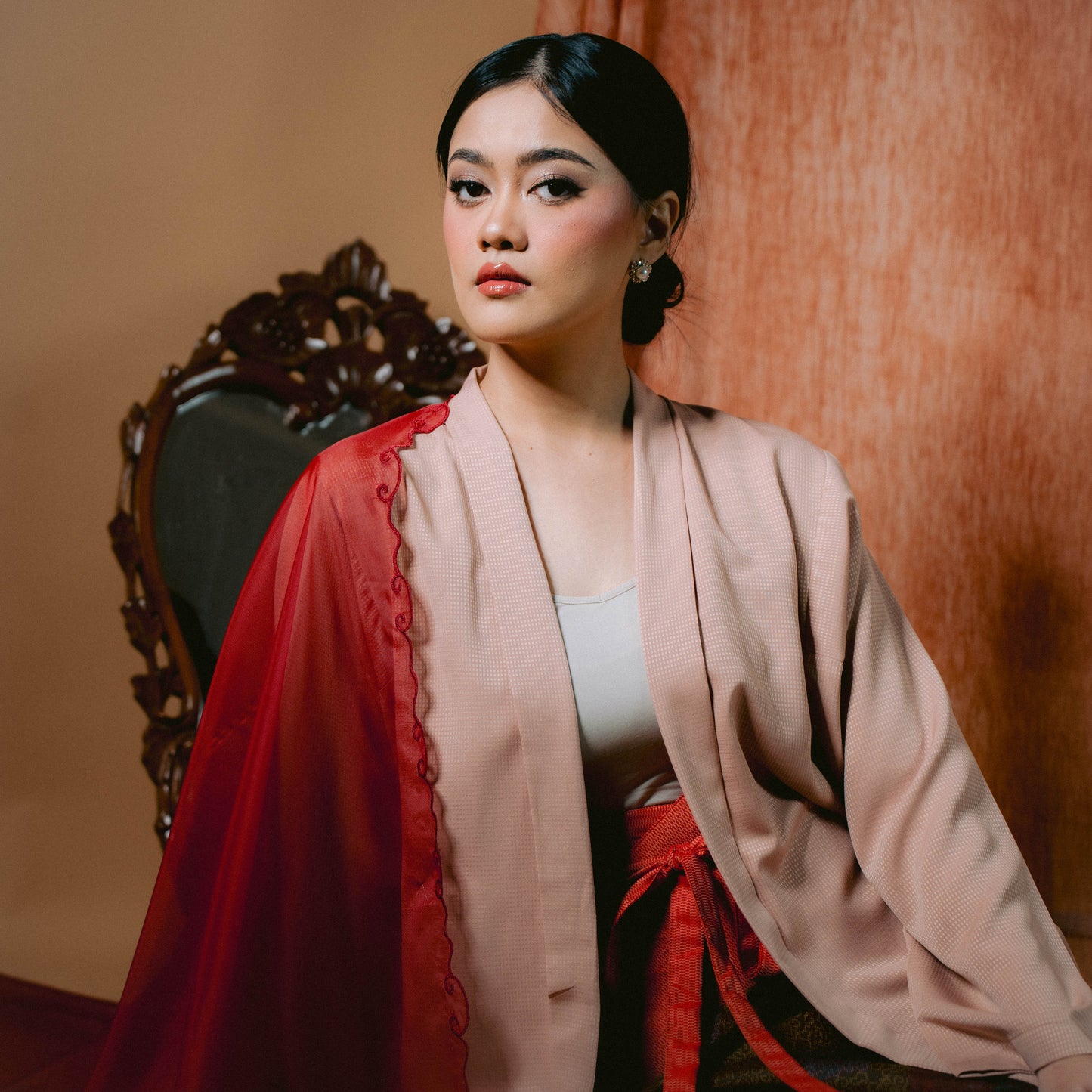 DELA The Kebaya Outer (Plain Pink)