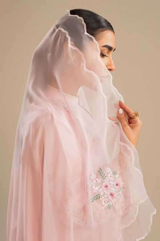 embroidery shawl in pink