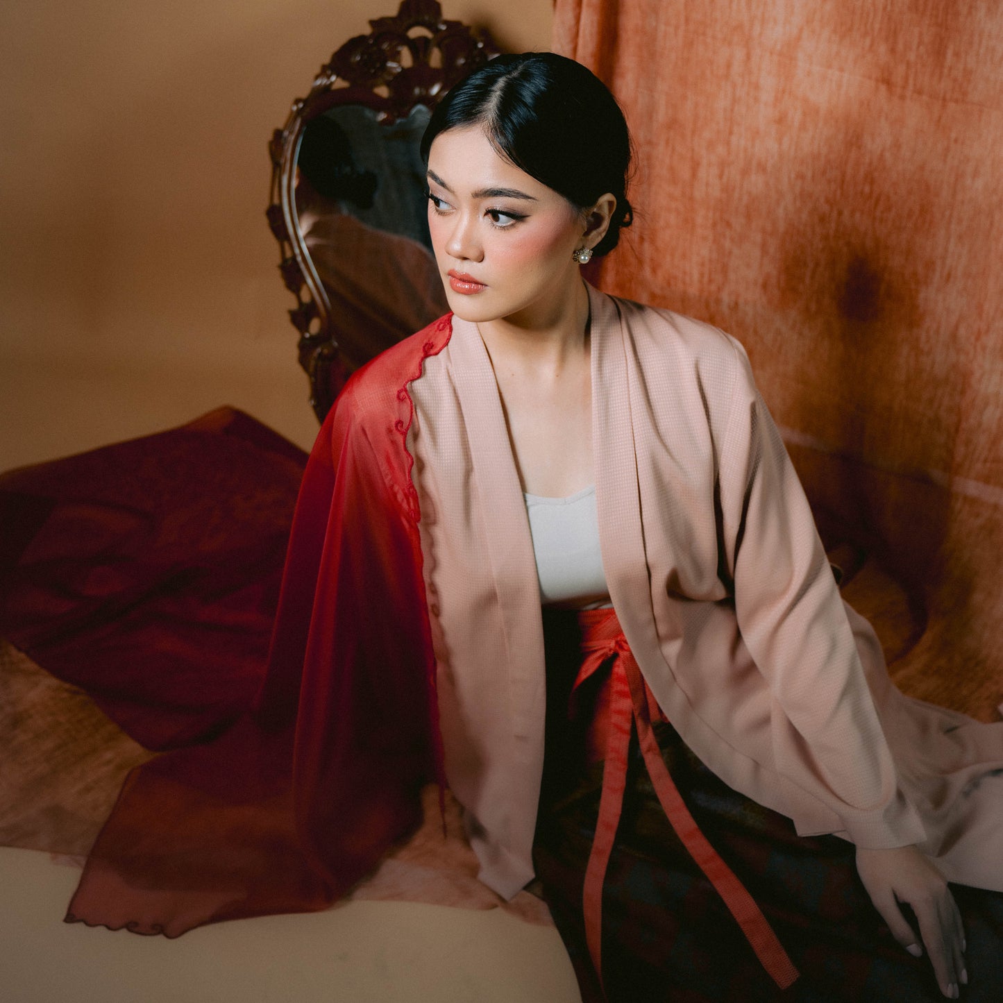 DELA The Kebaya Outer (Plain Pink)